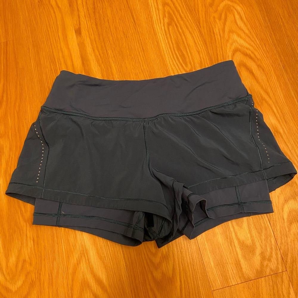 Lululemon shorts with built in spandex